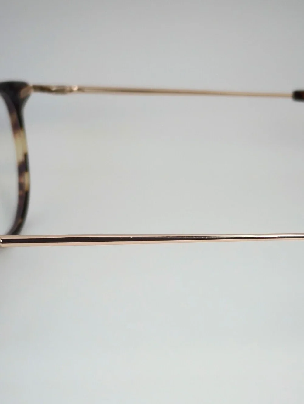 Snap Women's Petite. Tortoiseshell Round Optical Glasses. Good Features.